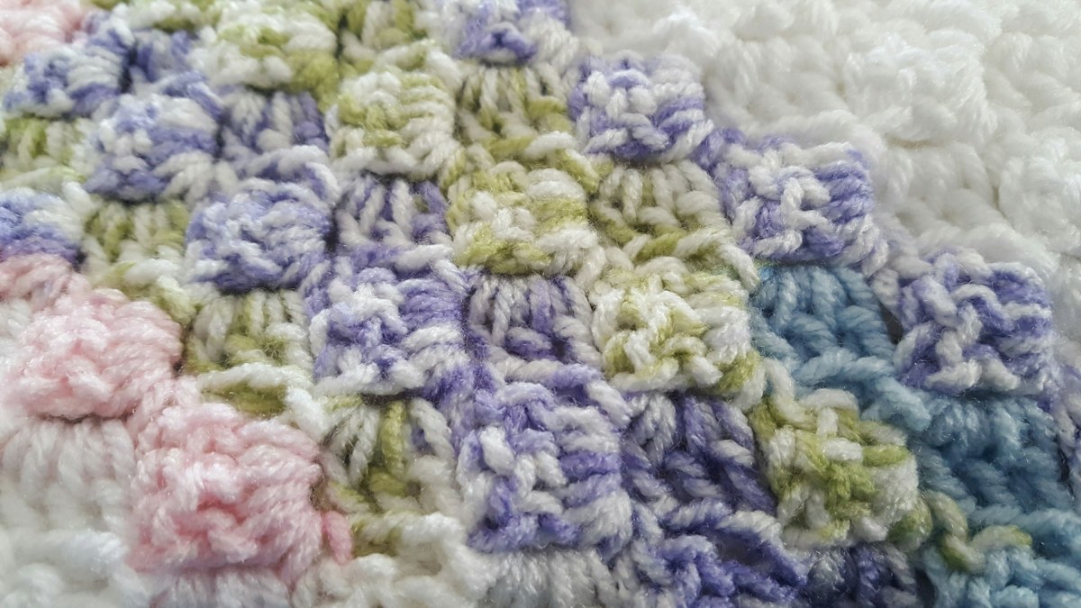 Bambulkový steh (bobble stitch) — plastisches Häkelmuster