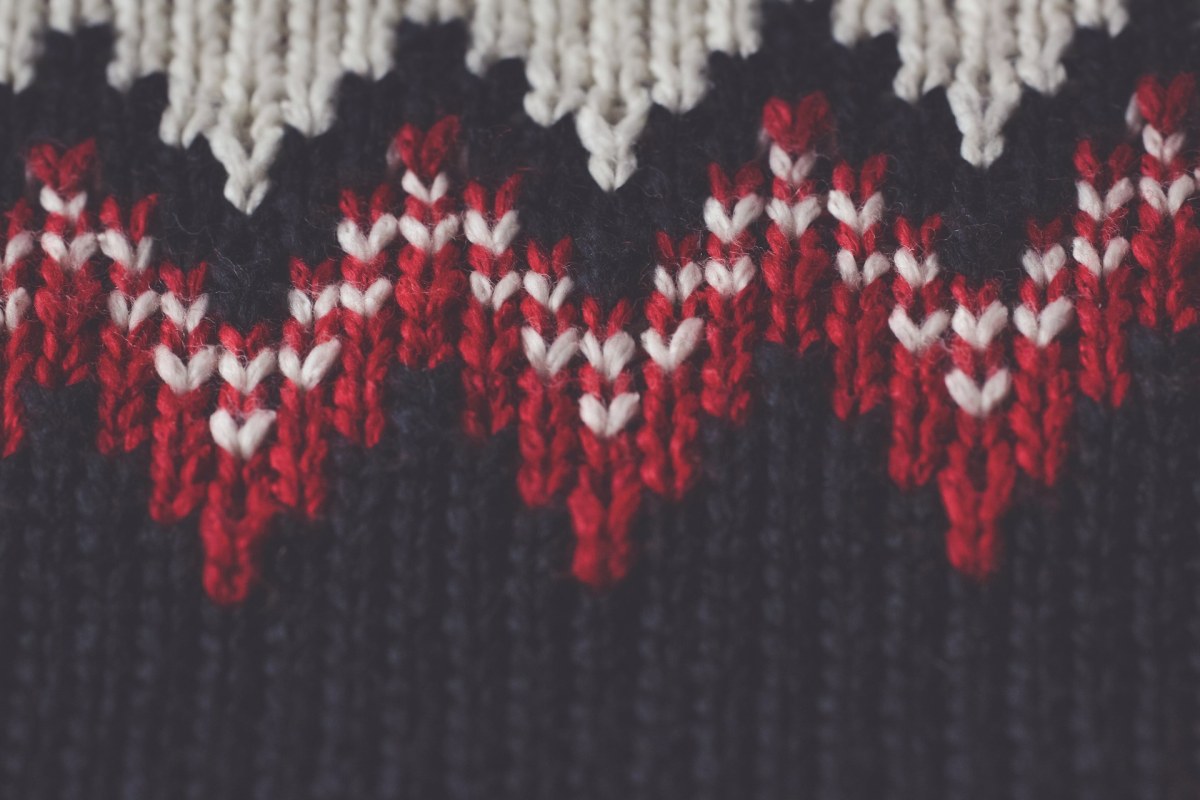 Intarsia (intarsia knitting) — tejido multicolor de grandes superficies