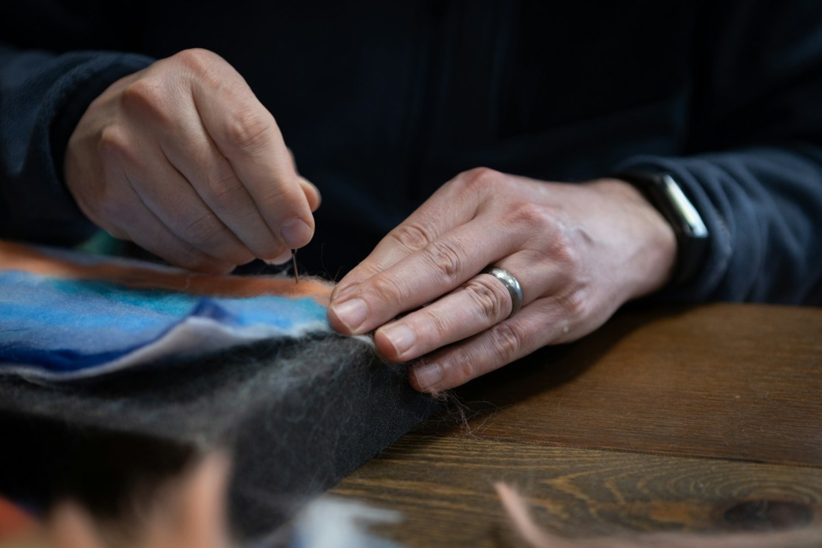 Needle Felting — How to Start Making Wool Figurines